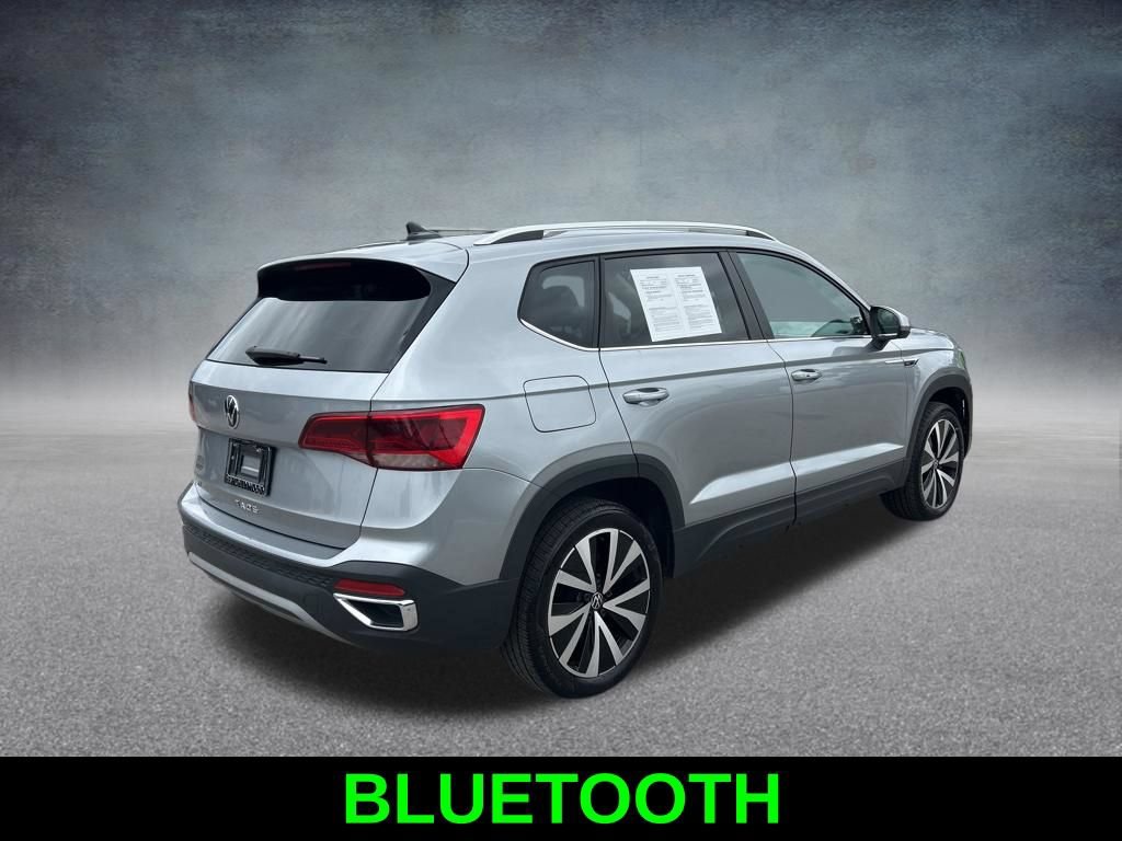 Used 2024 Volkswagen Taos SE FWD image 5