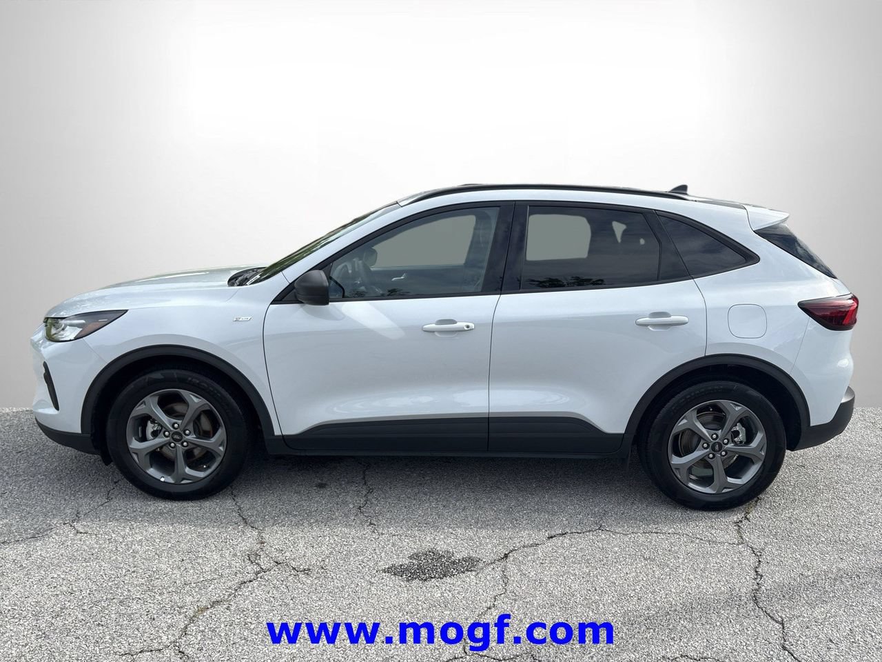 Used 2025 Ford Escape ST-Line FWD image 20