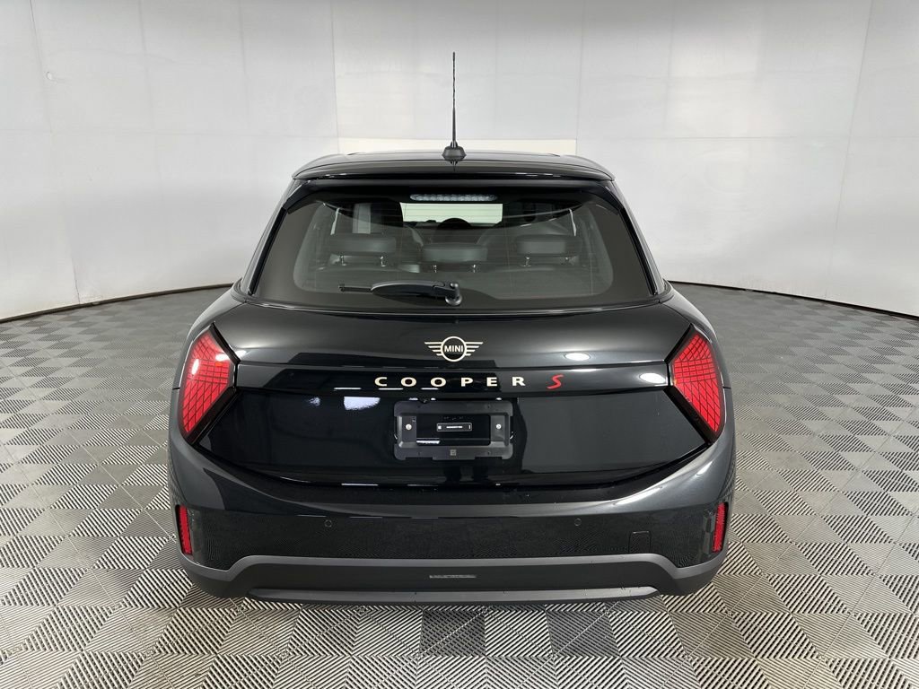 New 2026 MINI Cooper S image 25