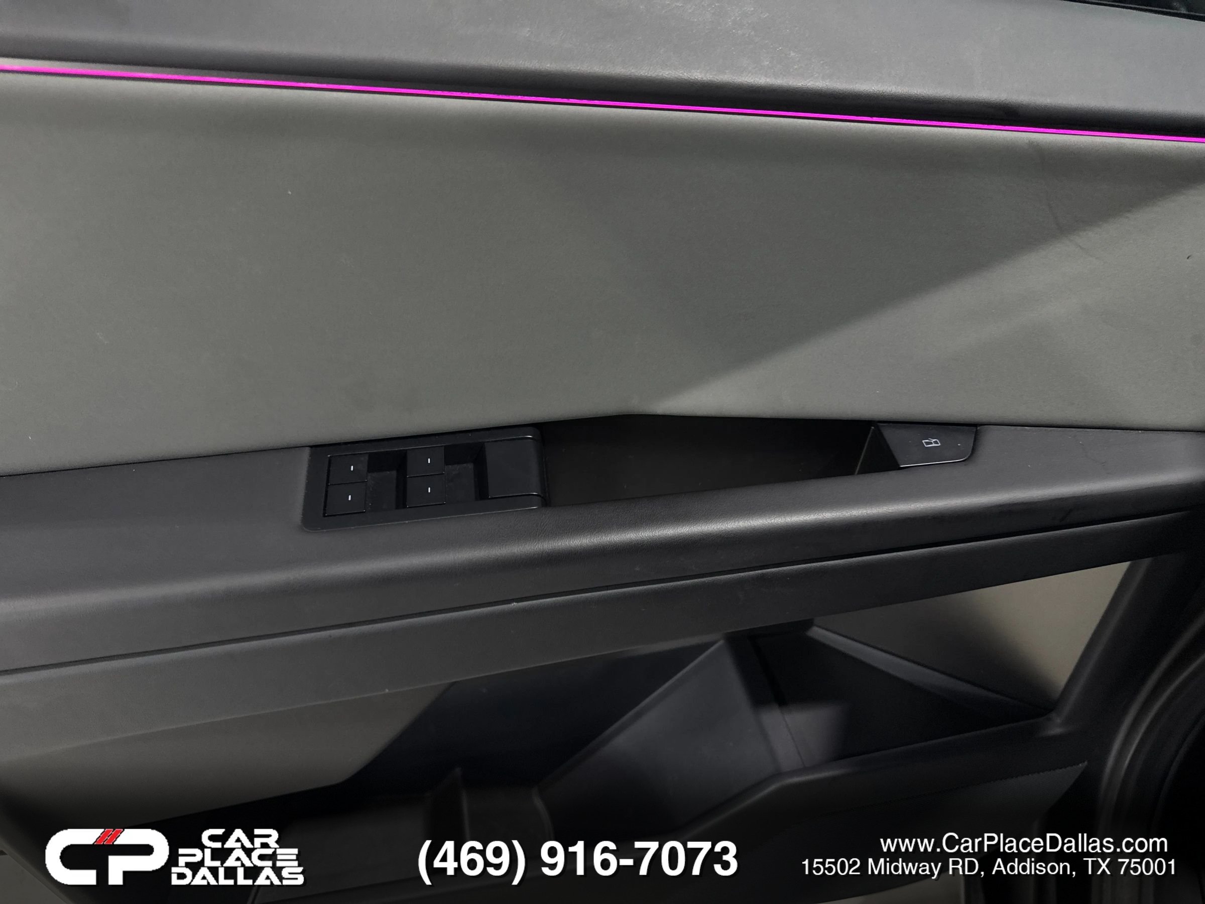 Used 2025 Tesla Cybertruck 2WD Crew Cab image 11