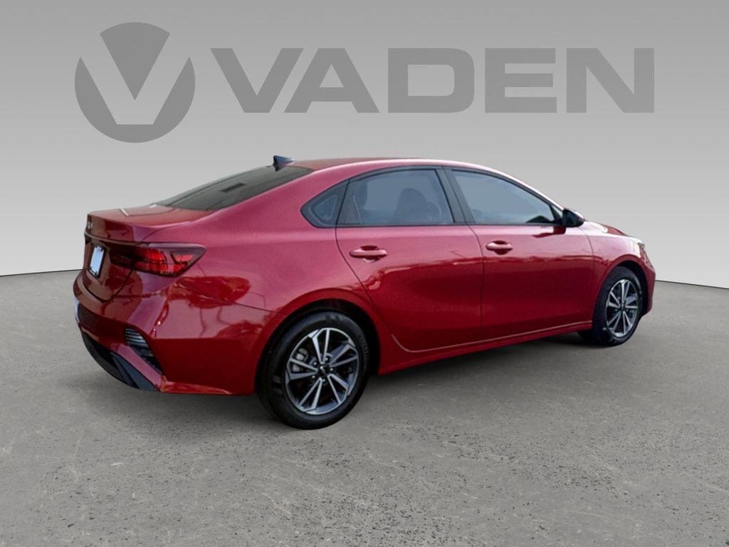 Used 2024 Kia Forte LXS w/ LXS Technology Package image 18