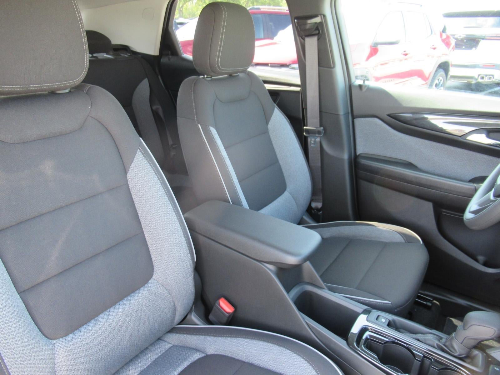 New 2026 Chevrolet TrailBlazer LS w/ LS Convenience Package FWD image 9