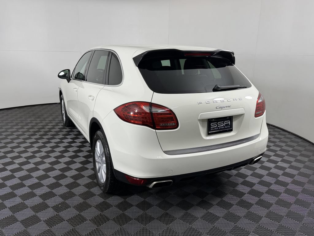 Used 2011 Porsche Cayenne AWD/4WD image 7