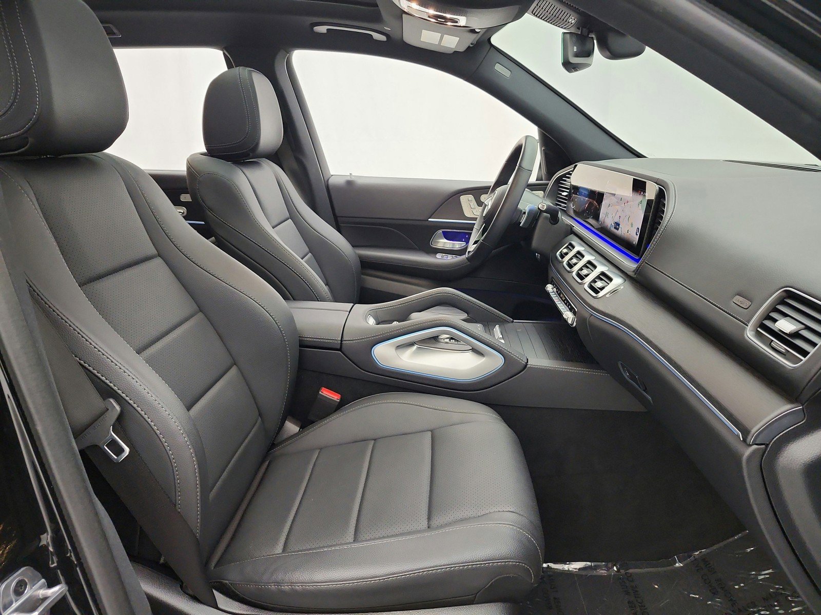 Certified 2025 Mercedes-Benz GLS 450 4MATIC image 20
