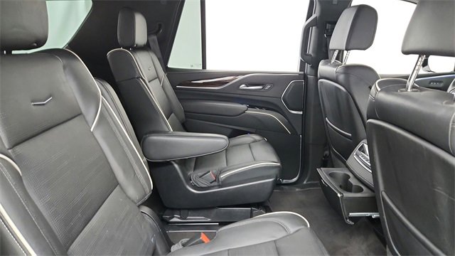 Certified 2022 Cadillac Escalade Premium Luxury image 20
