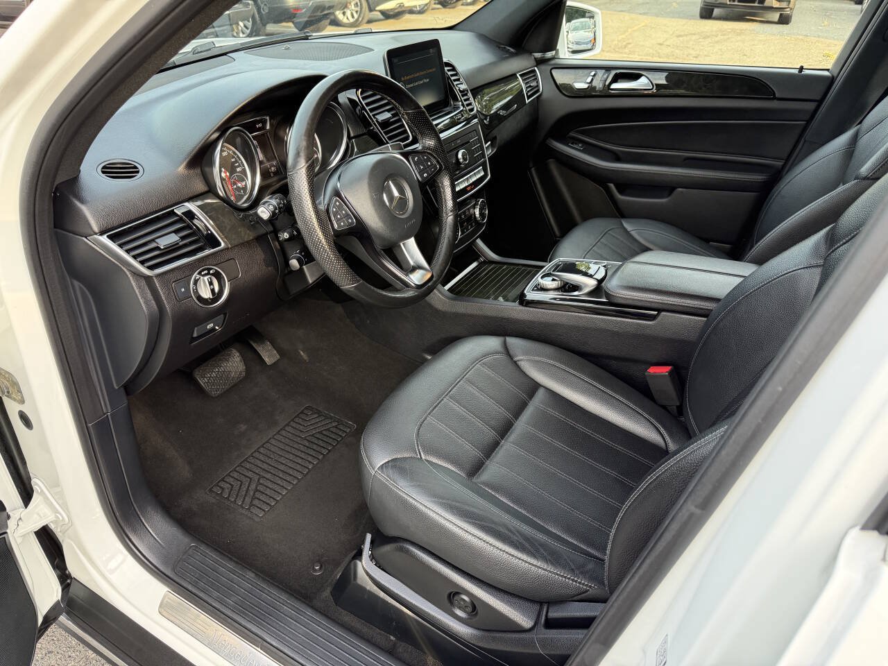 Used 2018 Mercedes-Benz GLE 350 4MATIC image 8