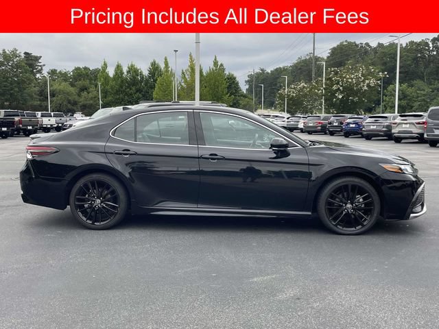 Used 2024 Toyota Camry XSE FWD image 6