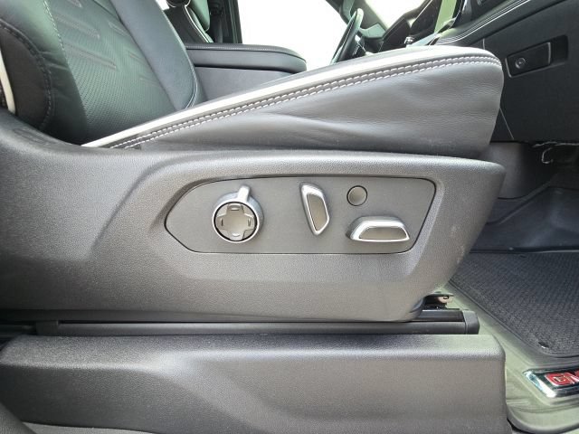 Used 2025 GMC Sierra 1500 AT4X AWD/4WD image 19