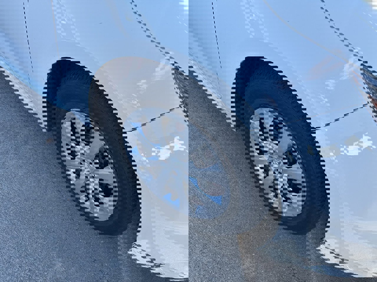 Used 2022 Toyota Corolla LE image 10