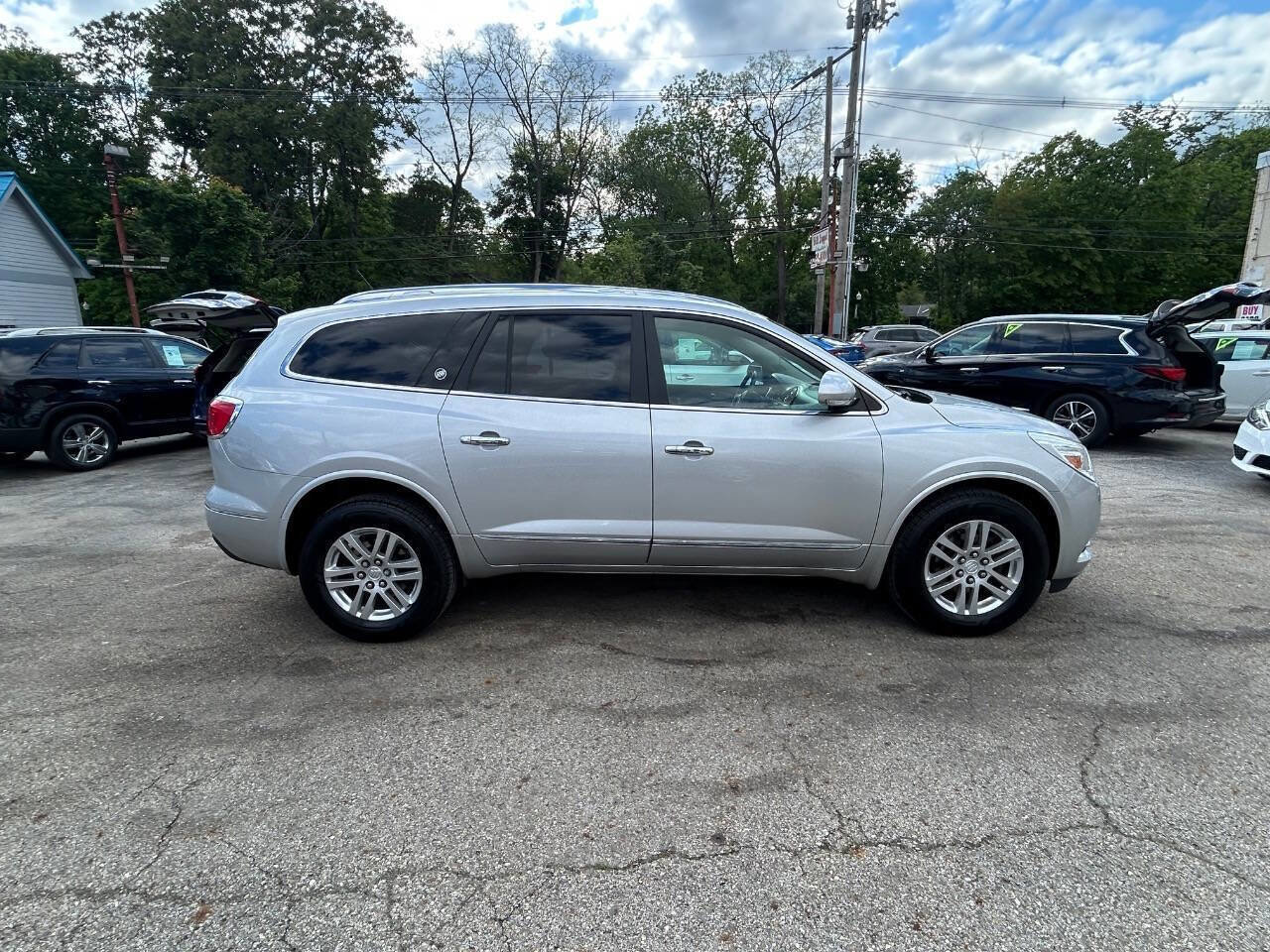 Used 2015 Buick Enclave Convenience FWD image 15