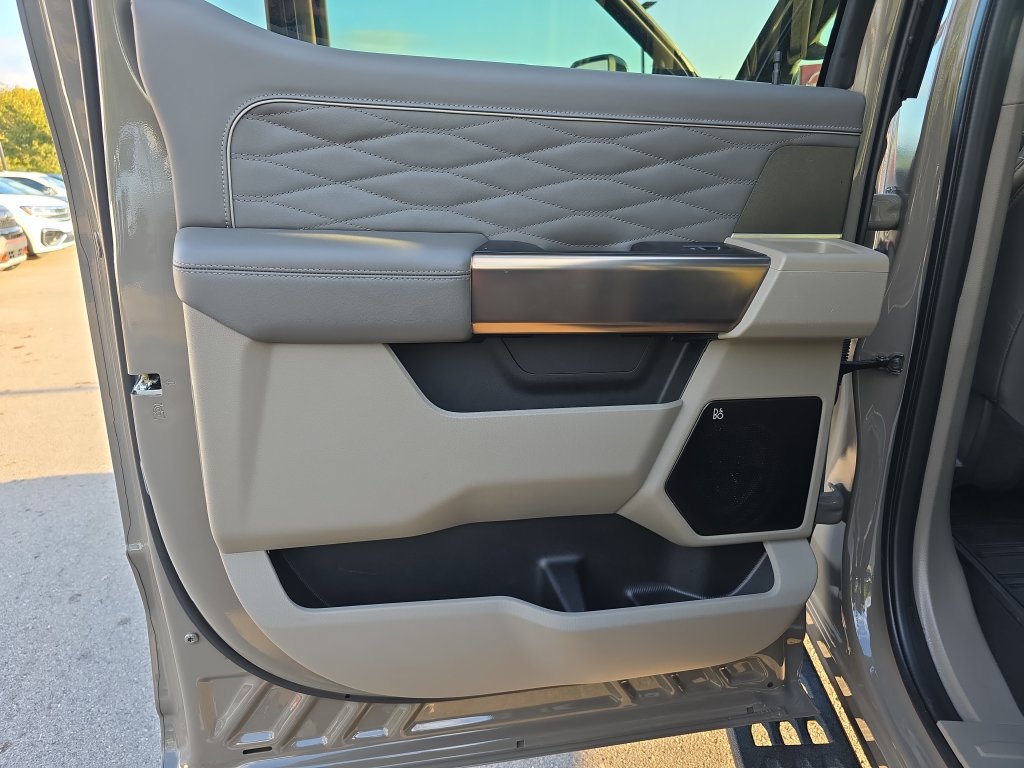 Used 2026 Ford F250 Platinum w/ Platinum Plus Package AWD/4WD image 40