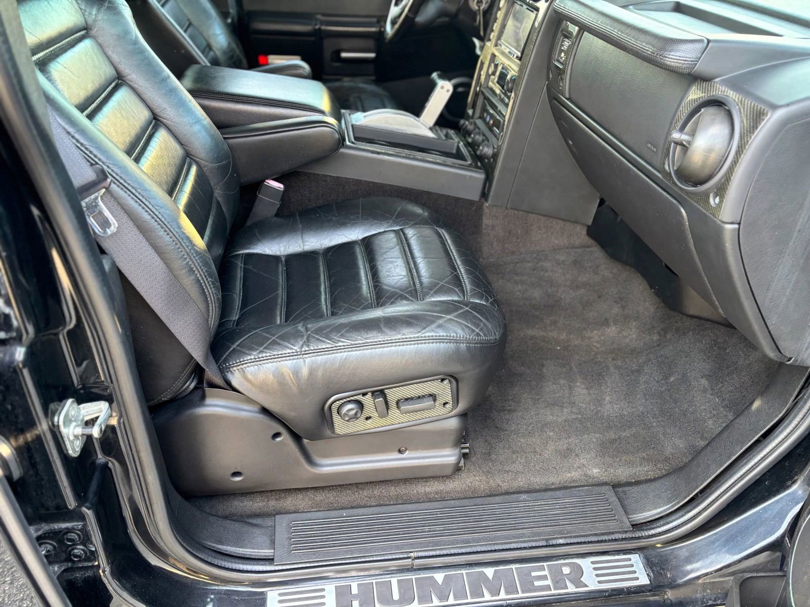 Used 2007 HUMMER H2 image 18