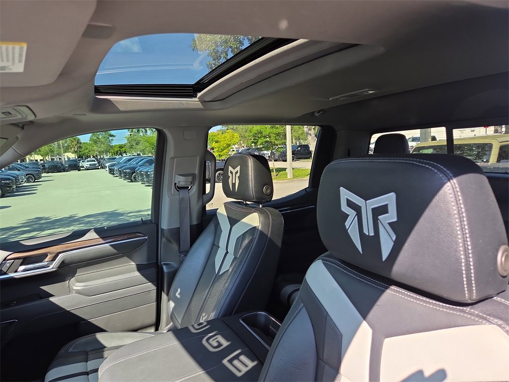 Used 2024 Chevrolet Silverado 1500 RST w/ All Star Edition Plus image 22