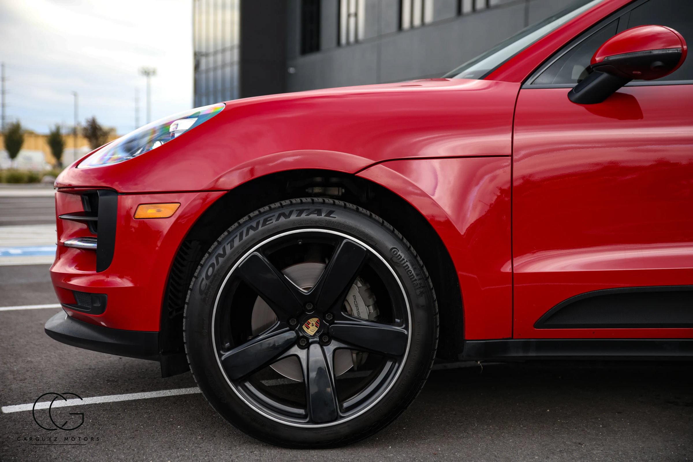 Used 2021 Porsche Macan S AWD/4WD image 7