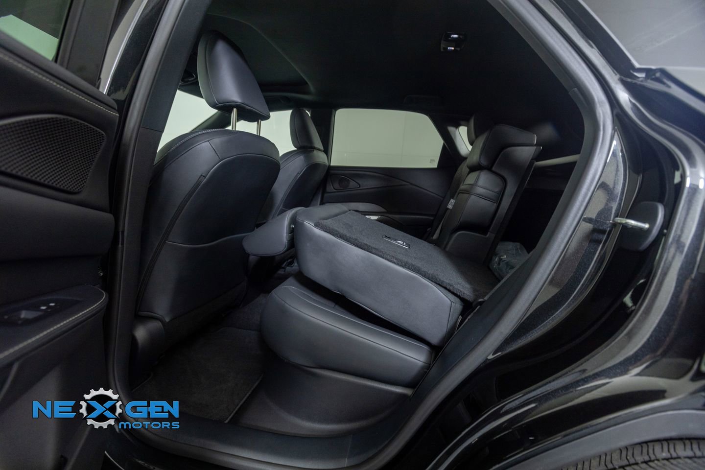 Used 2025 Lexus RX 350 Premium w/ Convenience Package AWD/4WD image 26