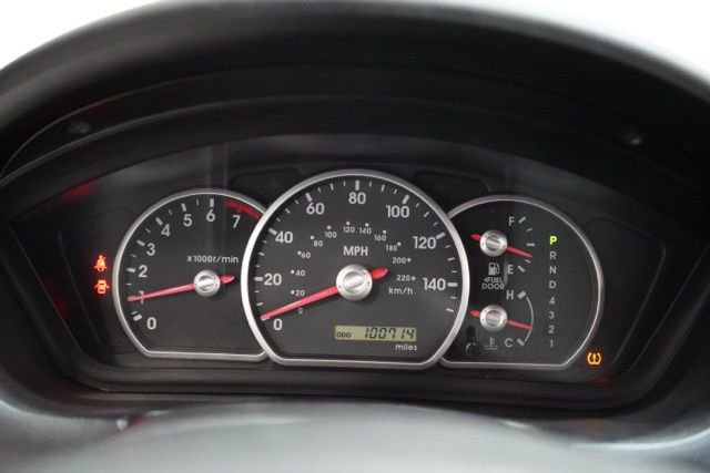 Used 2009 Mitsubishi Galant ES image 23