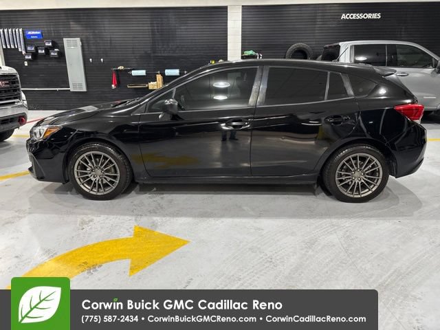 Used 2017 Subaru Impreza 2.0i AWD/4WD image 3