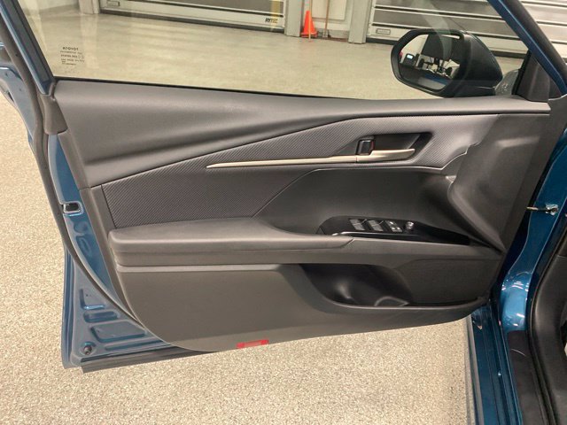Used 2025 Toyota Camry SE w/ Multimedia Upgrade Package FWD image 32