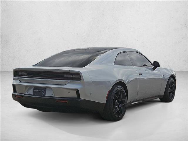 Used 2024 Dodge Charger Daytona R/T w/ Plus Group AWD/4WD image 5