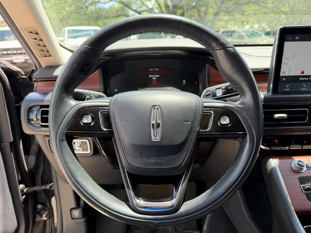 Used 2022 Lincoln Aviator Reserve w/ Equipment Group 201A AWD/4WD image 10