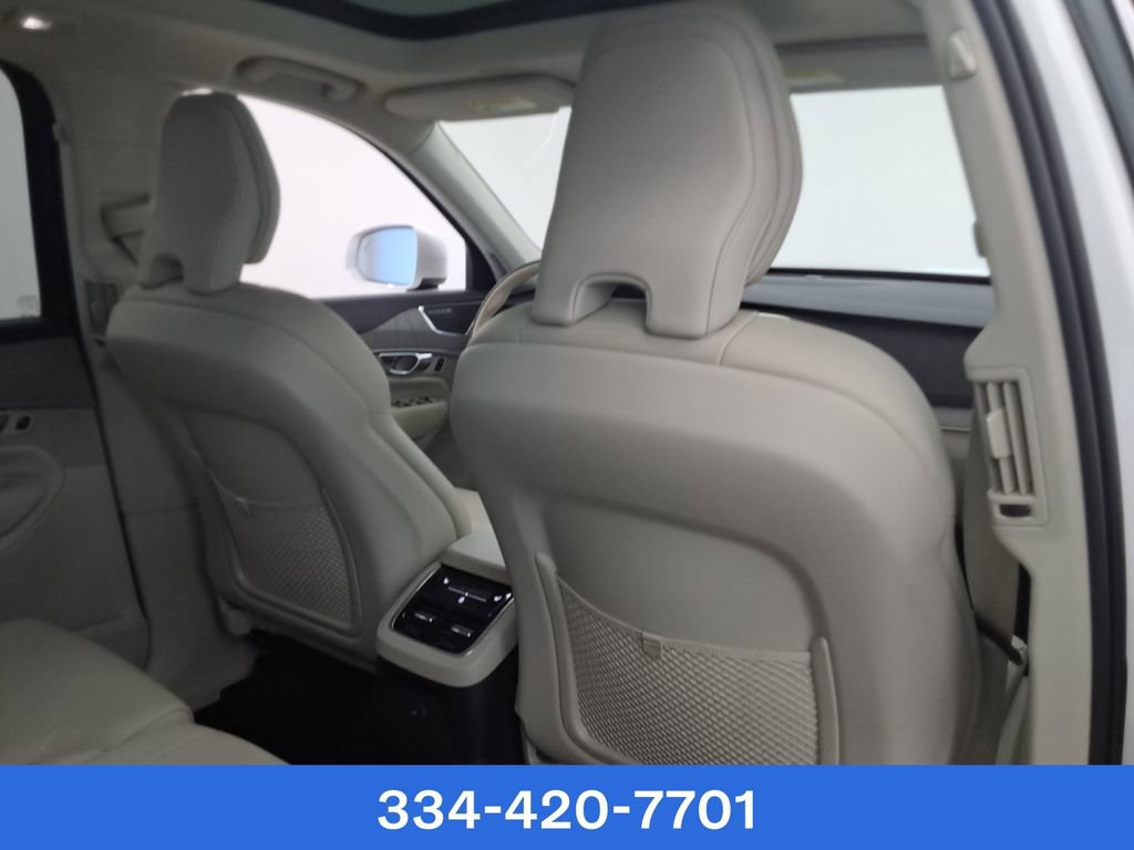 New 2025 Volvo XC90 T8 Plus w/ Protection Package Premier image 25