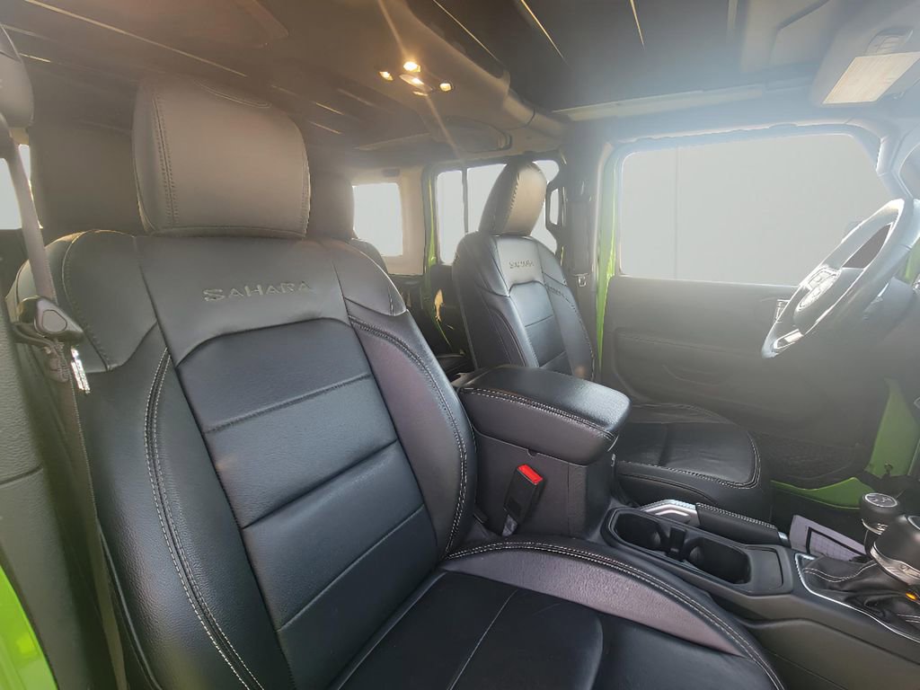 Used 2019 Jeep Wrangler Unlimited Sahara image 33