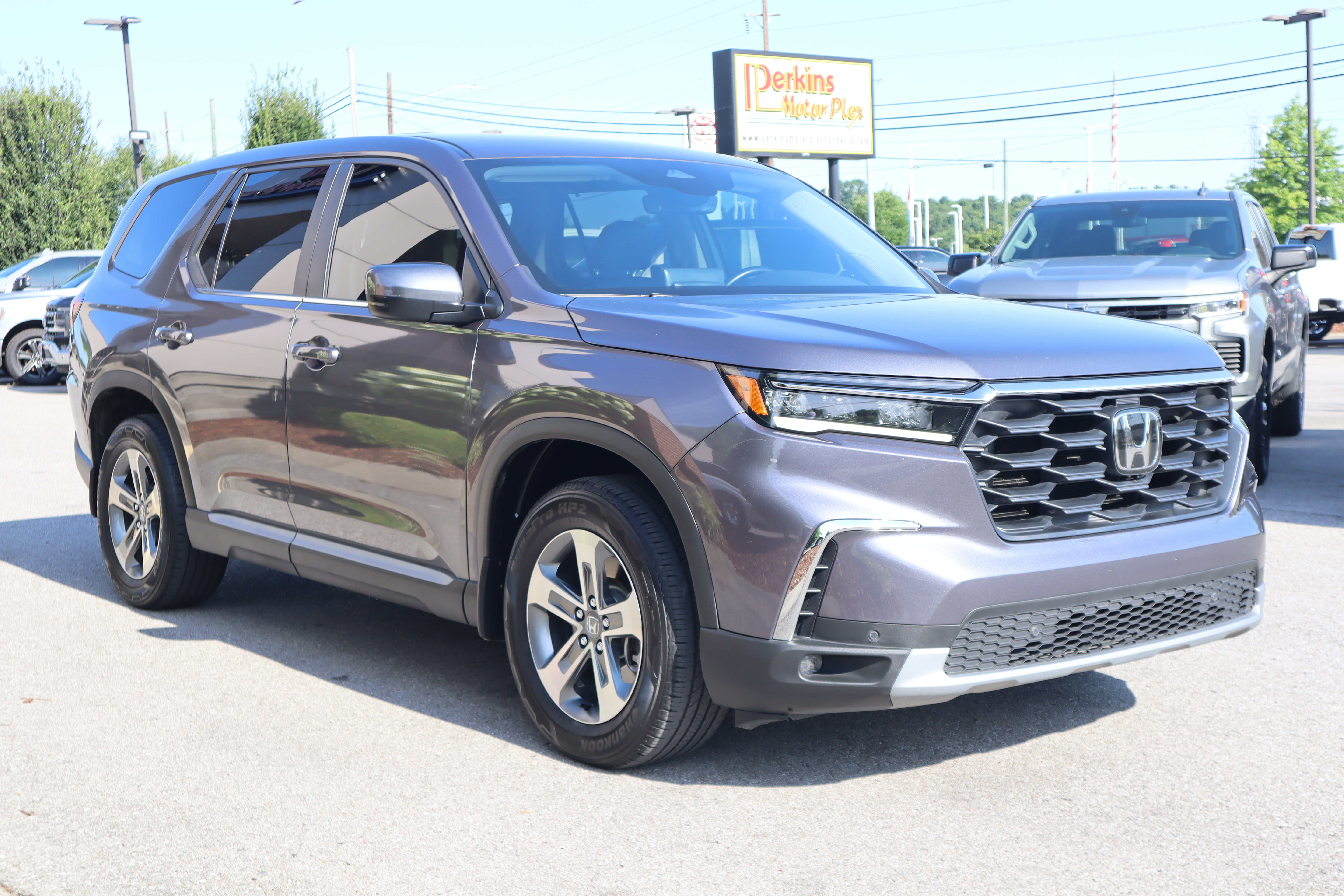 Used 2025 Honda Pilot EX-L image 5