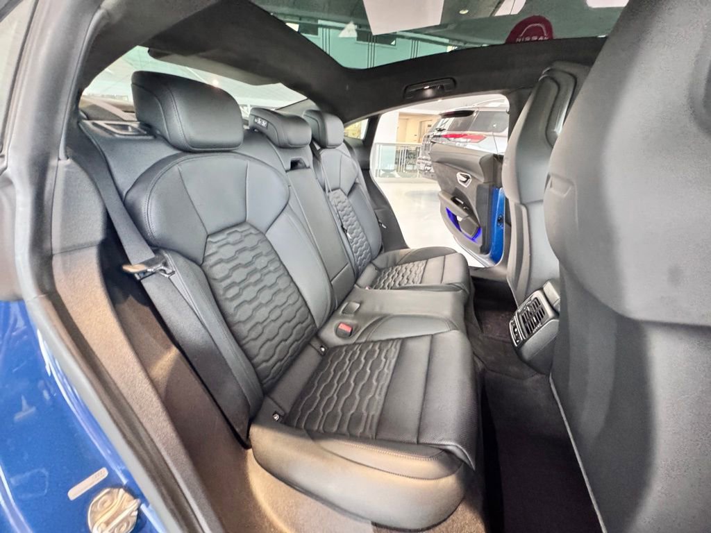 Used 2023 Audi RS e-tron GT w/ Carbon Performance Package image 27