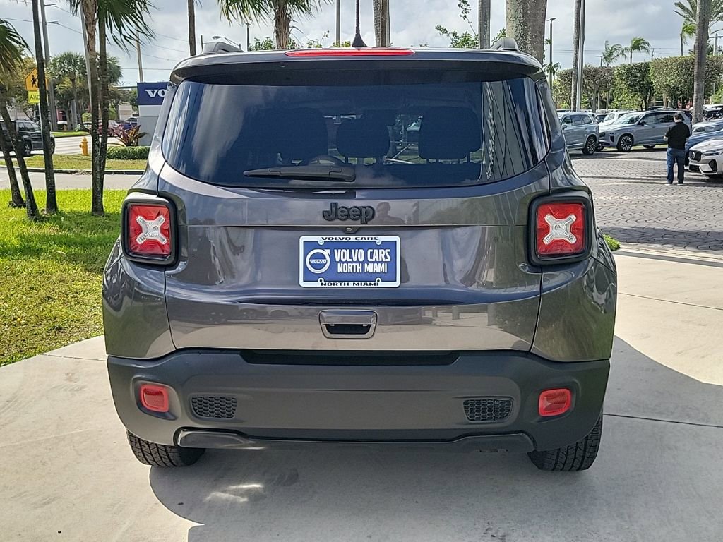 Used 2019 Jeep Renegade Altitude w/ Quick Order Package 2XM image 5