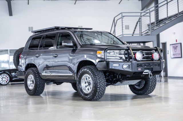 Used 2019 Toyota Land Cruiser AWD/4WD image 8