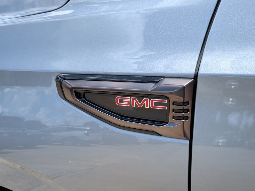 New 2026 GMC Yukon AT4 Ultimate AWD/4WD image 52
