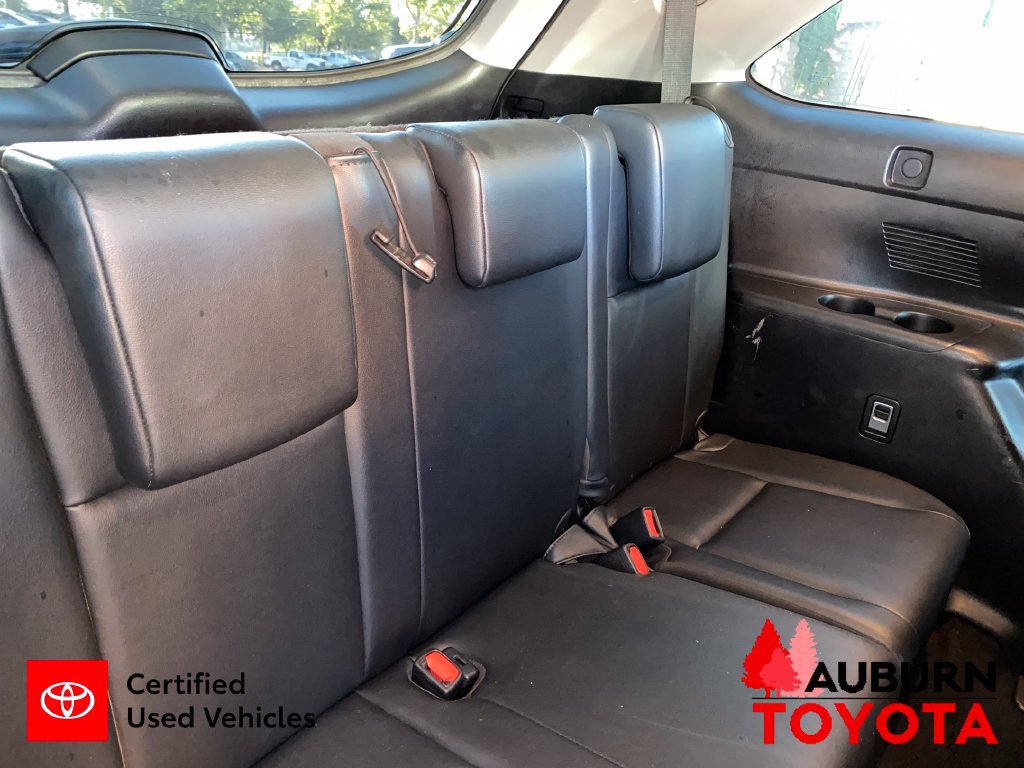 Certified 2019 Toyota Highlander XLE w/ Carpet Mat Package (TMS) AWD/4WD image 22