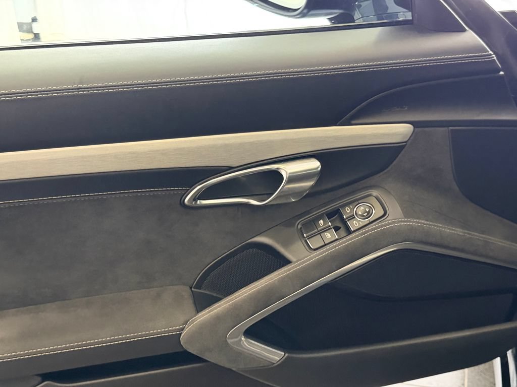 Certified 2015 Porsche 911 GT3 RWD image 14