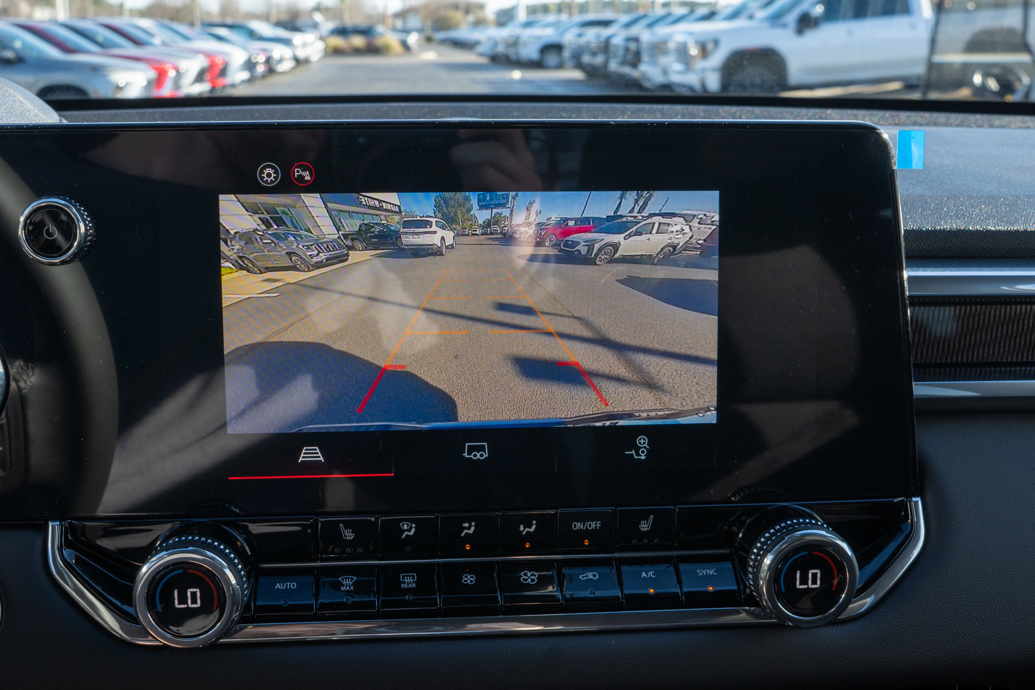 New 2026 GMC Canyon Elevation w/ Convenience Package image 17