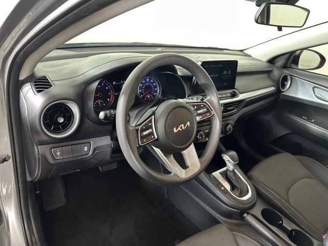 Used 2023 Kia Forte LXS image 13