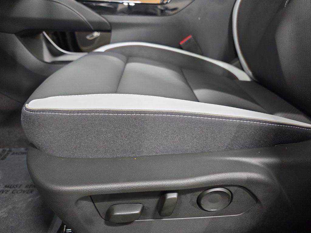 New 2026 Buick Envision Sport Touring AWD/4WD image 33