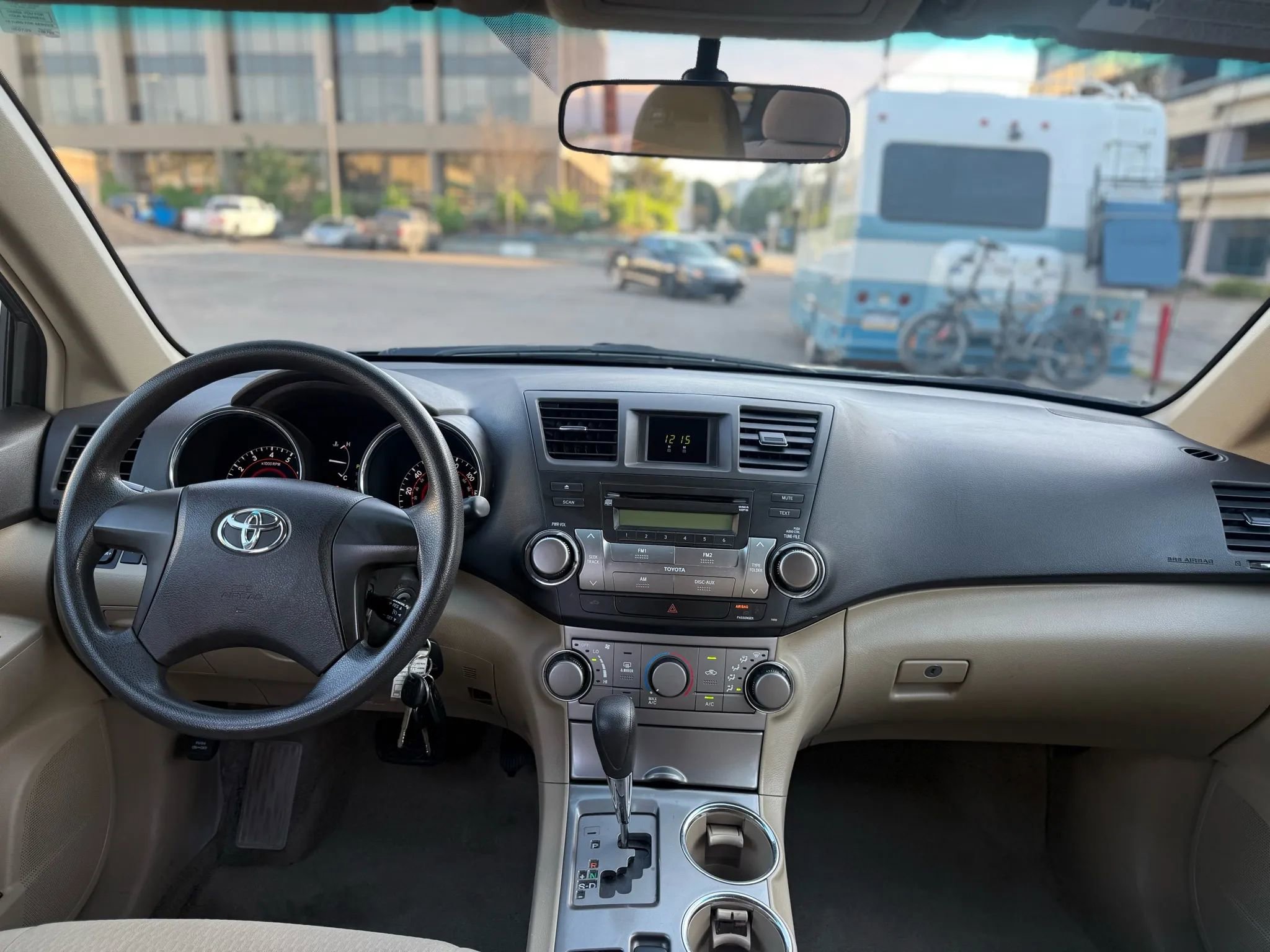 Used 2010 Toyota Highlander 2WD image 17