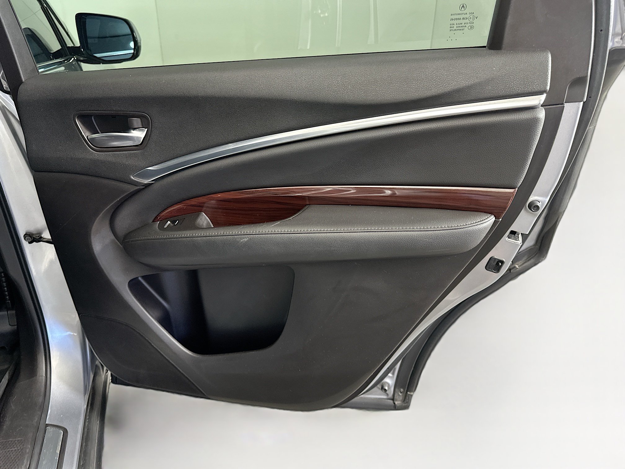 Used 2016 Acura MDX FWD w/ Technology Package image 33