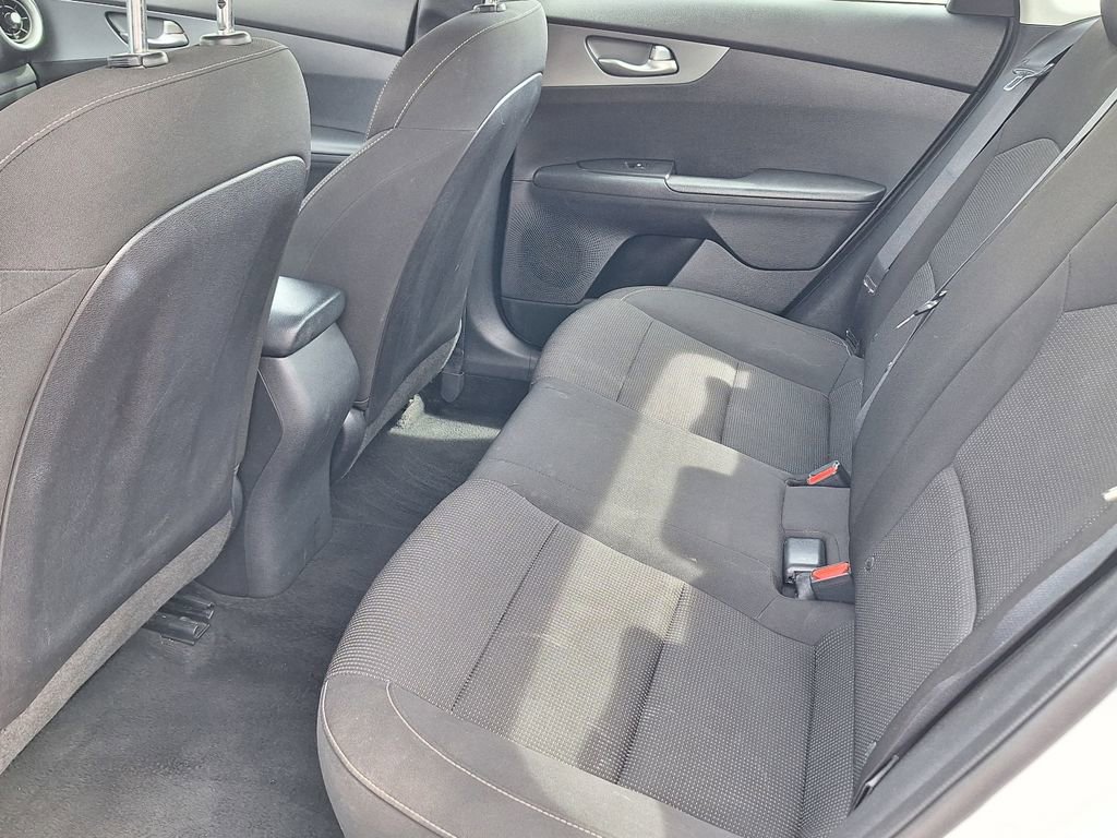 Used 2021 Kia Forte LXS image 11