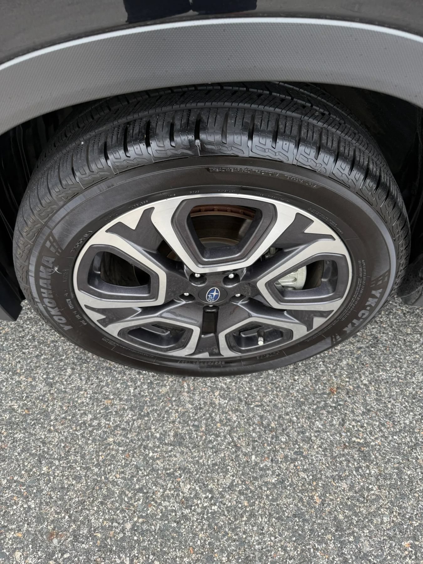 Used 2023 Subaru Ascent Limited AWD/4WD image 9