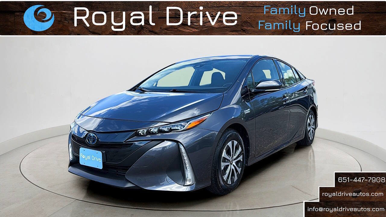 Used 2020 Toyota Prius Prime LE FWD image 1
