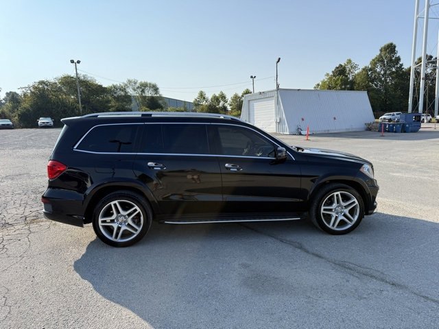 Used 2013 Mercedes-Benz GL 550 4MATIC image 5
