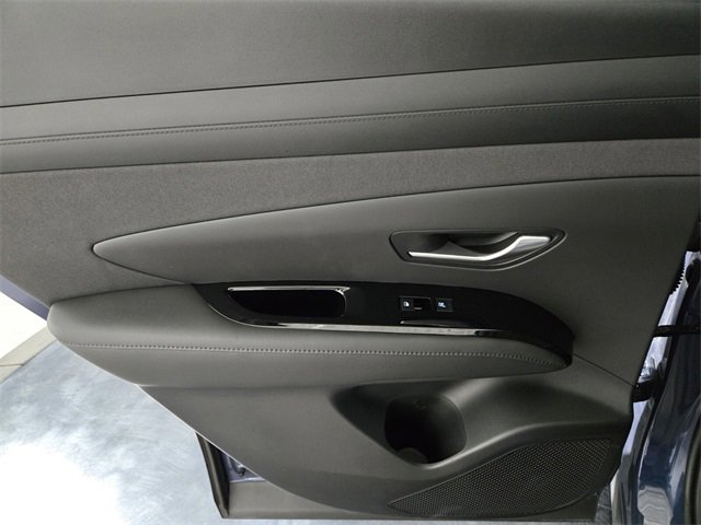 Used 2025 Hyundai Tucson Limited image 19