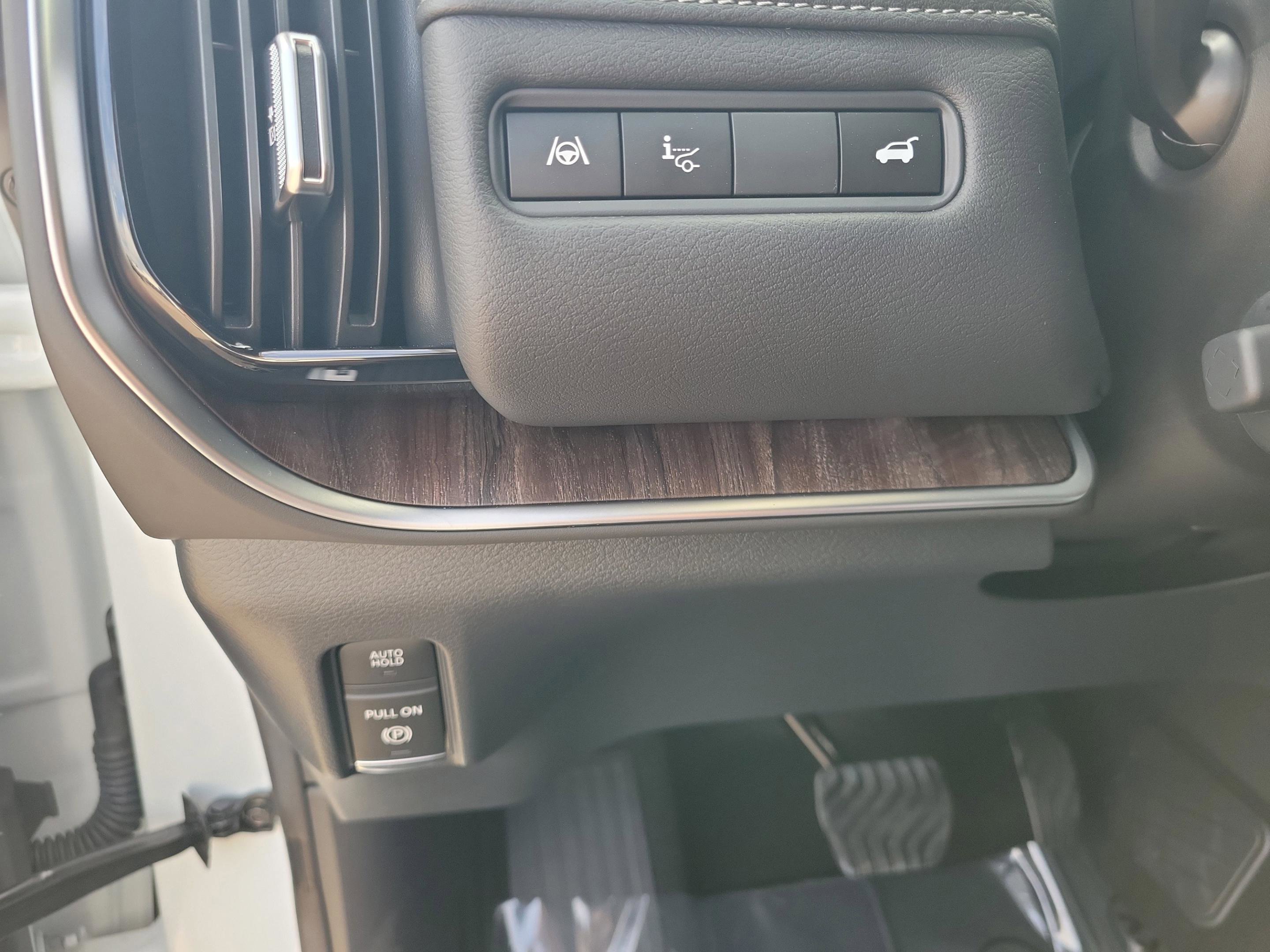 New 2026 Nissan Armada Platinum Reserve image 27