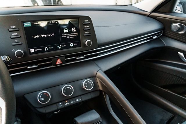 New 2026 Hyundai Elantra SE image 14