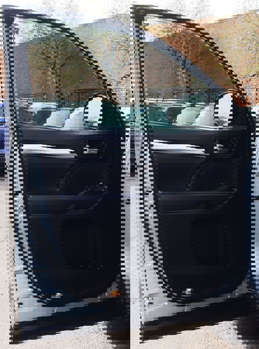 Used 2019 Toyota Highlander XLE image 37