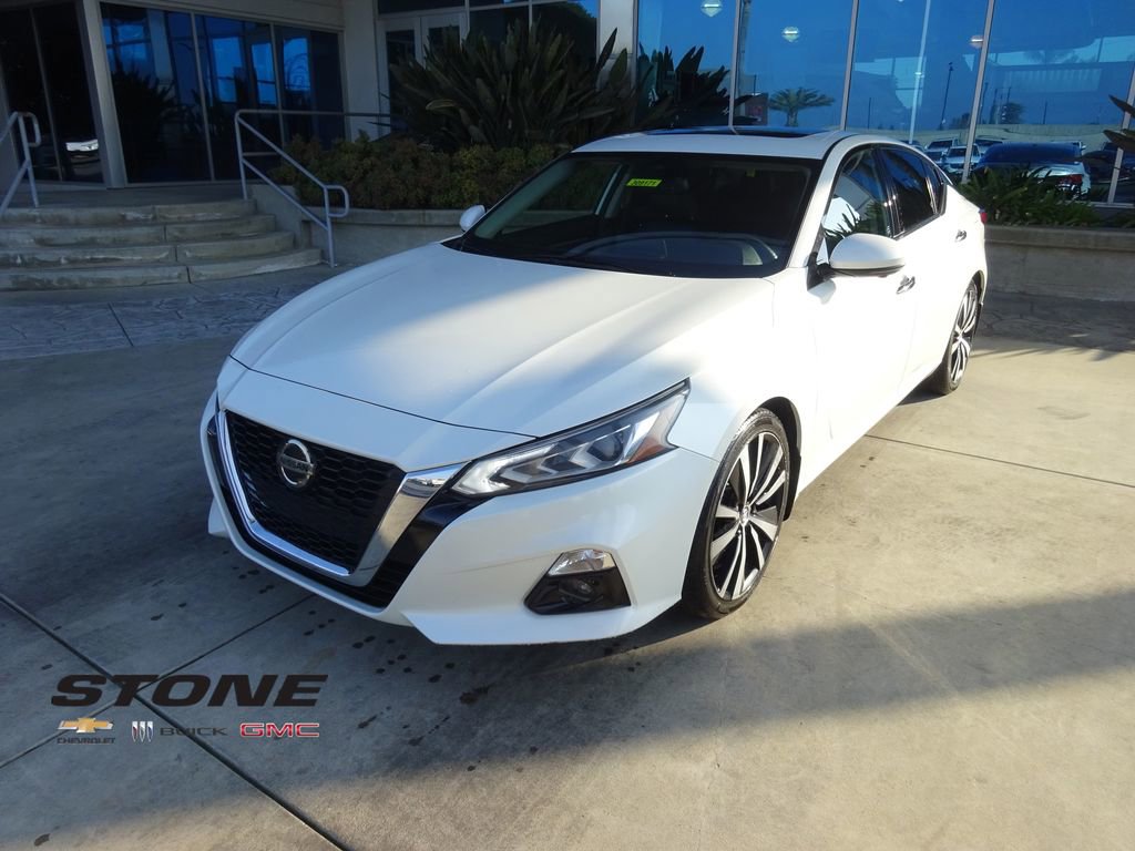 Used 2019 Nissan Altima 2.5 Platinum image 3