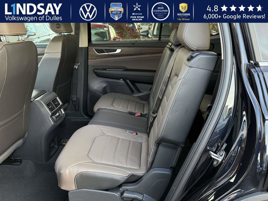 New 2026 Volkswagen Atlas SEL image 9