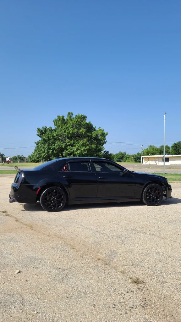 Used 2016 Chrysler 300 S AWD/4WD image 4