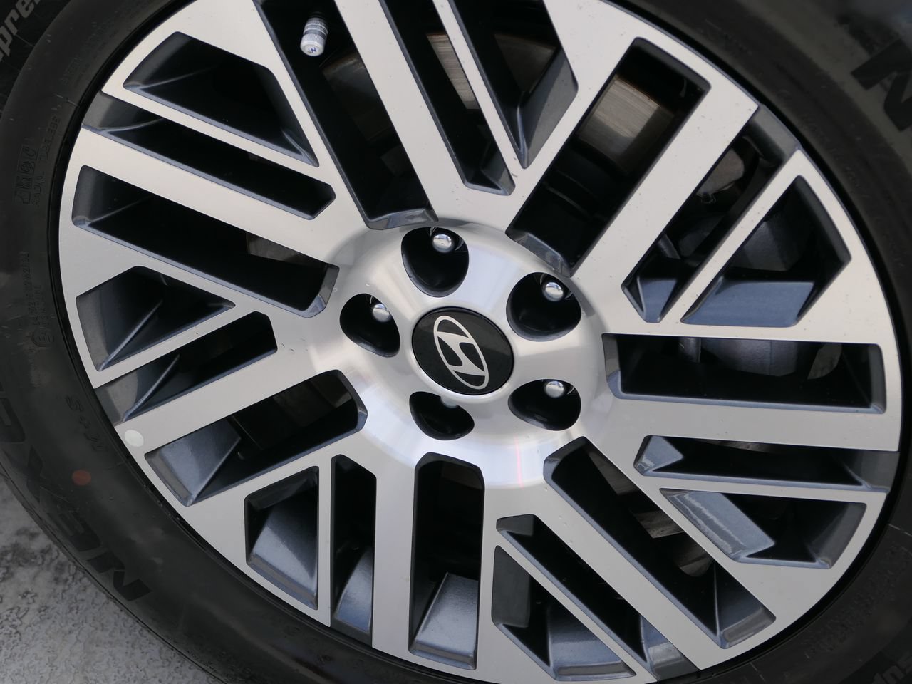 Used 2026 Hyundai Palisade SEL AWD/4WD image 9